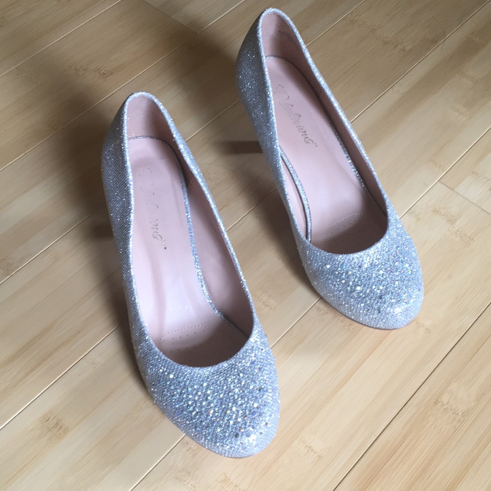 Women's Fabulicious Doris Pump
